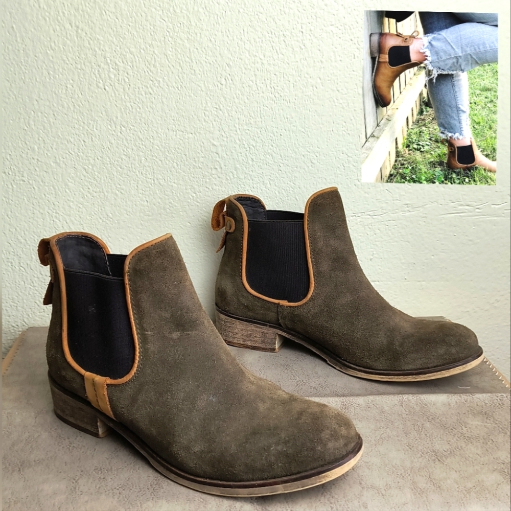 Mark Jenkins 9/39 Olive Green Suede Chelsea Boots Pull On